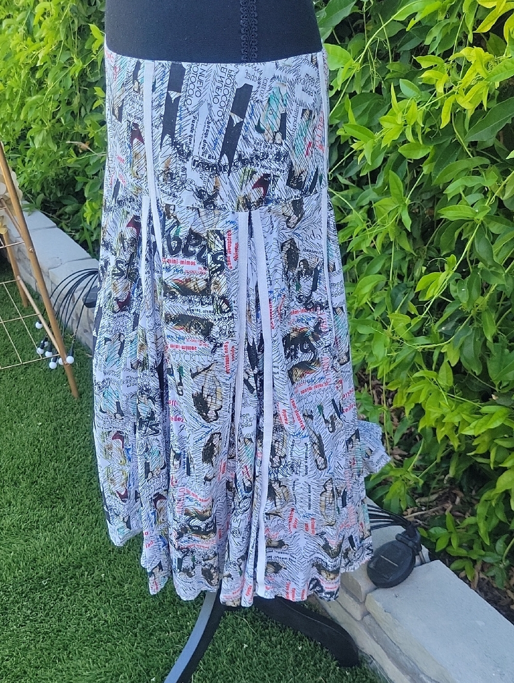 Desigual Newspaper Print Midi Skirt Paneled Y2K Novelty Graphic A-Line M/L - Picture 5 of 13